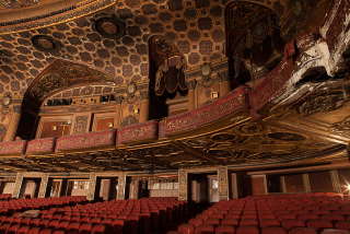 Illustration for article titled Gorgeous Old Movie Theaters That Have Fallen Into Ruin